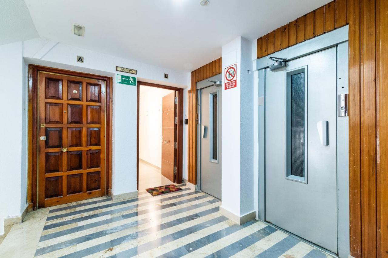 Ferienwohnung Elegante Y Centrico Alojamiento En Granada Exterior foto